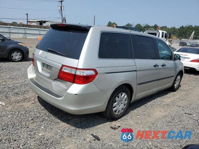 Trzecie zdjęcie samochodu z tyłu: 2006 HONDA ODYSSEY LX VIN:5FNRL38296B042358 - miniatura