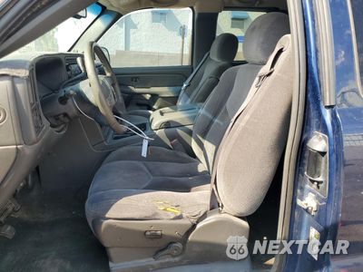 Zdjęcie 7 z 14 samochodu: 2004 GMC NEW SIERRA C1500 VIN:2GTEC19T441382365 - miniatura