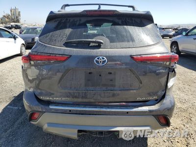 Zdjęcie 6 z 12 samochodu: 2022 TOYOTA HIGHLANDER HYBRID PLATINUM VIN:5TDEBRCH3NS086950 - miniatura