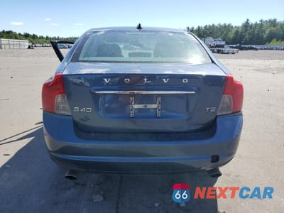 Zdjęcie 6 z 13 samochodu: 2011 VOLVO S40 T5 VIN:YV1672MS2B2537919 - miniatura