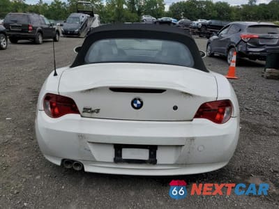 Zdjęcie 6 z 12 samochodu: 2008 BMW Z4 3.0SI VIN:4USBU53558LW93556 - miniatura