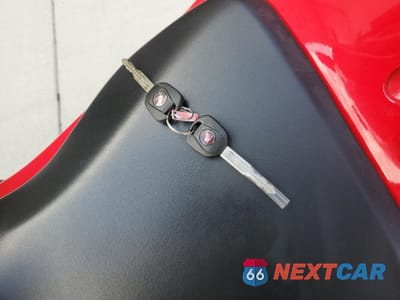 Zdjęcie 8 z 11 samochodu: 2023 HONDA CBR600 RR VIN:JH2PC40J7PK900292 - miniatura