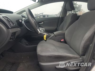 Zdjęcie 7 z 14 samochodu: 2010 TOYOTA PRIUS VIN:JTDKN3DU4A0040818 - miniatura
