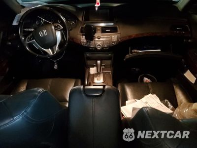Zdjęcie 8 z 12 samochodu: 2010 HONDA ACCORD CROSSTOUR EXL VIN:5J6TF1H58AL007631 - miniatura