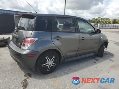 Trzecie zdjęcie samochodu z tyłu: 2004 TOYOTA SCION XA VIN:JTKKT624140047717 - miniatura
