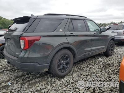 Trzecie zdjęcie samochodu z tyłu: 2022 FORD EXPLORER TIMBERLINE VIN:1FMSK8JH9NGA98798 - miniatura