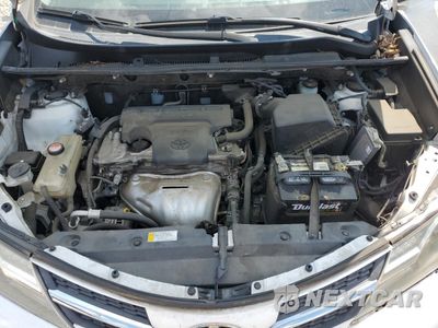Zdjęcie 12 z 15 samochodu: 2015 TOYOTA RAV4 LE VIN:JTMZFREV7FJ026676 - miniatura