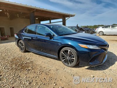 Czwarte zdjęcie samochodu z boku: 2019 TOYOTA CAMRY XSE VIN:4T1B61HK2KU833048 - miniatura