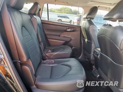 Zdjęcie 11 z 17 samochodu: 2022 TOYOTA HIGHLANDER XLE VIN:5TDGZRAH6NS539434 - miniatura