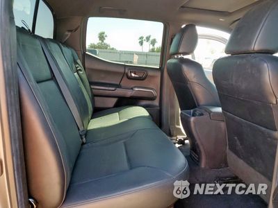 Zdjęcie 10 z 13 samochodu: 2022 TOYOTA TACOMA DOUBLE CAB VIN:3TMEZ5CN6NM172022 - miniatura