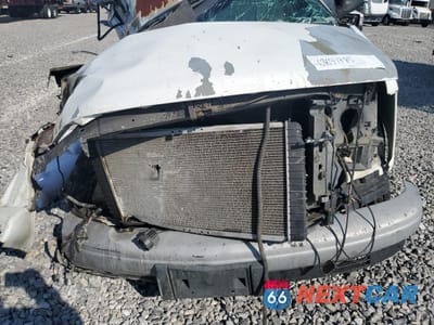 Zdjęcie 11 z 13 samochodu: 2002 CHEVROLET EXPRESS G2500 VIN:1GCFG25M321197840 - miniatura