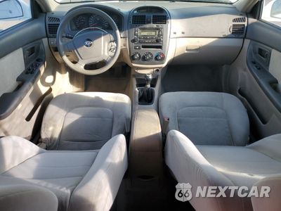 Zdjęcie 8 z 12 samochodu: 2006 KIA SPECTRA LX VIN:KNAFE121165239573 - miniatura