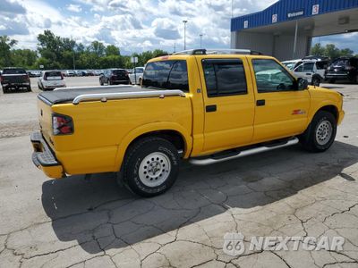 Trzecie zdjęcie samochodu z tyłu: 2003 GMC SONOMA VIN:1GTDT13X33K104711 - miniatura