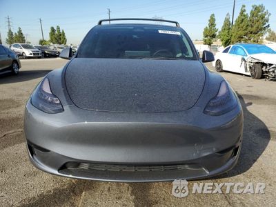 Piąte zdjęcie samochodu w środku: 2023 TESLA MODEL Y VIN:7SAYGDEE7PA067247 - miniatura
