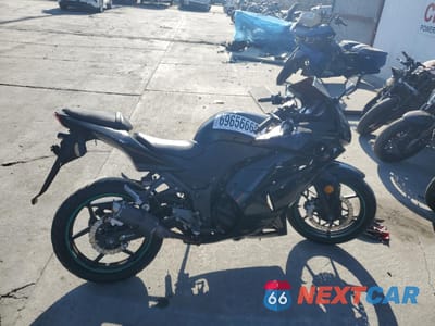 2008 KAWASAKI EX250 J JKAEXMJ128DA03144 - główne zdjęcie licytacji z USA - miniatura
