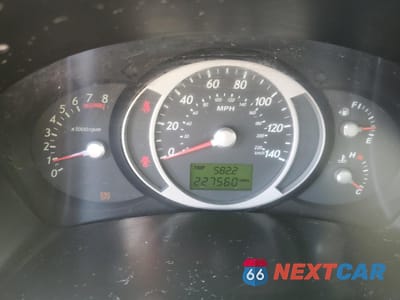 Zdjęcie 9 z 12 samochodu: 2006 HYUNDAI TUCSON GL VIN:KM8JM12B36U298876 - miniatura