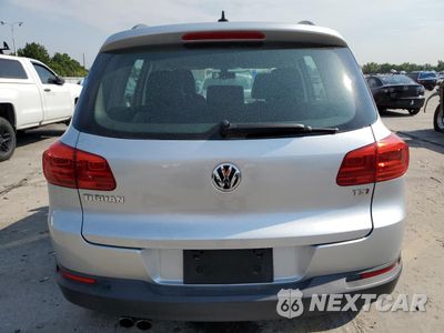 Zdjęcie 6 z 16 samochodu: 2017 VOLKSWAGEN TIGUAN S VIN:WVGAV7AX4HK000380 - miniatura