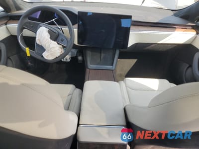 Zdjęcie 8 z 14 samochodu: 2023 TESLA MODEL S VIN:5YJSA1E51PF529257 - miniatura