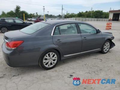Trzecie zdjęcie samochodu z tyłu: 2012 TOYOTA AVALON BASE VIN:4T1BK3DB3CU446345 - miniatura