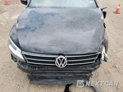Zdjęcie 11 z 15 samochodu: 2016 VOLKSWAGEN JETTA SPORT VIN:3VWD17AJ4GM260825 - miniatura