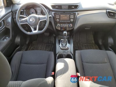 Zdjęcie 8 z 13 samochodu: 2018 NISSAN QASHQAI VIN:JN1BJ1CR3JW259914 - miniatura
