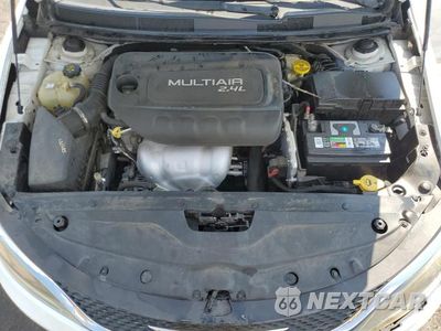 Zdjęcie 11 z 13 samochodu: 2015 CHRYSLER 200 LIMITED VIN:1C3CCCAB5FN629260 - miniatura