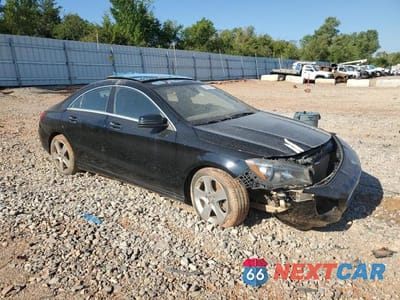Czwarte zdjęcie samochodu z boku: 2015 MERCEDES-BENZ CLA 250 VIN:WDDSJ4EB7FN161633 - miniatura