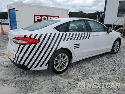 Trzecie zdjęcie samochodu z tyłu: 2020 FORD FUSION SE VIN:3FA6P0LU6LR119072 - miniatura