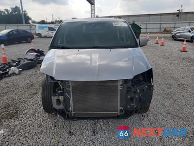 Piąte zdjęcie samochodu w środku: 2018 DODGE GRAND CARAVAN SXT VIN:2C4RDGCG9JR215414 - miniatura