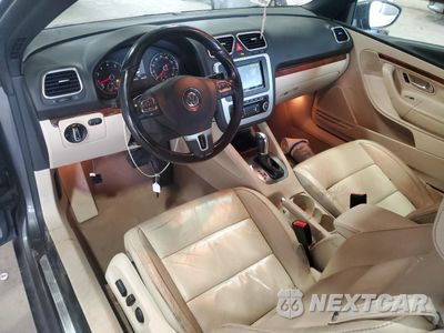 Zdjęcie 8 z 12 samochodu: 2012 VOLKSWAGEN EOS LUX VIN:WVWFW7AH1CV019220 - miniatura