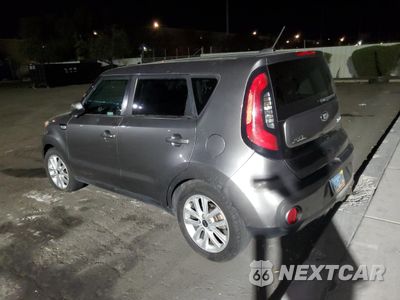 Drugie zdjęcie samochodu z przodu: 2019 KIA SOUL + VIN:KNDJP3A57K7667654 - miniatura