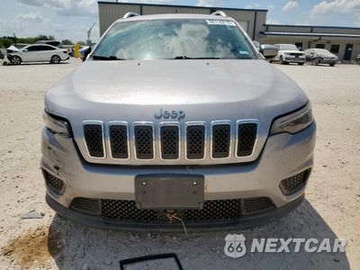 Piąte zdjęcie samochodu w środku: 2021 JEEP CHEROKEE LATITUDE VIN:1C4PJLCB6MD121219 - miniatura
