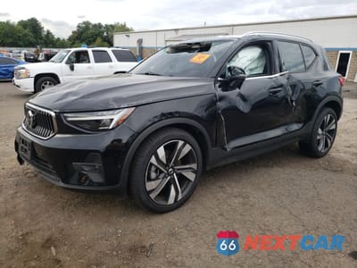 2025 VOLVO XC40 PLUS YV4L12UE0S2485658 - główne zdjęcie licytacji z USA - miniatura