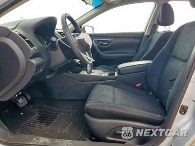 Zdjęcie 7 z 14 samochodu: 2017 NISSAN ALTIMA 2.5 VIN:1N4AL3AP3HC161371 - miniatura