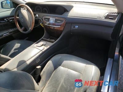 Zdjęcie 8 z 12 samochodu: 2010 MERCEDES-BENZ CL 550 4MATIC VIN:WDDEJ8GB8AA023634 - miniatura