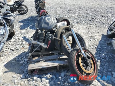 Drugie zdjęcie samochodu z przodu: 2017 SUZUKI GSX-R600 VIN:JS1GN7FA9H2100682 - miniatura