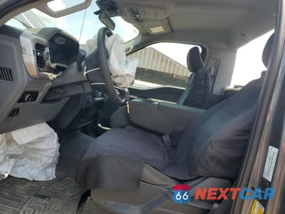Zdjęcie 7 z 12 samochodu: 2023 FORD F150 VIN:1FTMF1C59PKE73679 - miniatura
