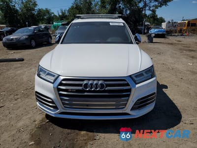 Piąte zdjęcie samochodu w środku: 2018 AUDI SQ5 PREMIUM PLUS VIN:WA1A4AFY1J2039854 - miniatura