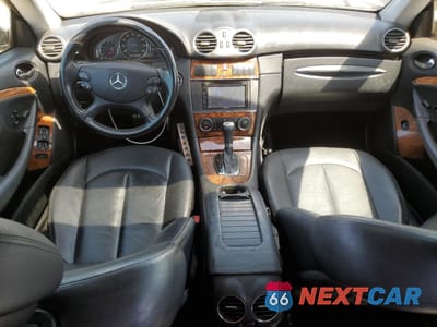 Zdjęcie 15 z 24 samochodu: 2007 MERCEDES-BENZ CLK 550 VIN:WDBTJ72HX7F209841 - miniatura