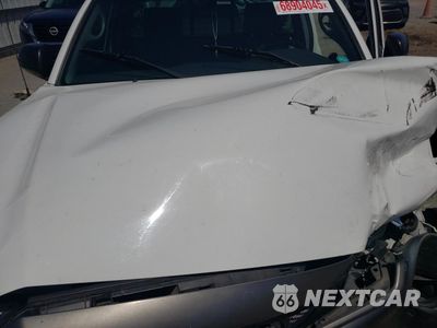 Zdjęcie 11 z 12 samochodu: 2012 TOYOTA TACOMA VIN:5TFNX4CN9CX016953 - miniatura