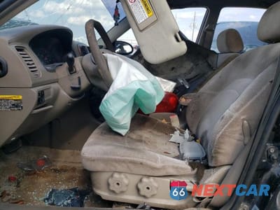 Zdjęcie 7 z 12 samochodu: 2001 HYUNDAI SONATA GLS VIN:KMHWF35V11A429427 - miniatura