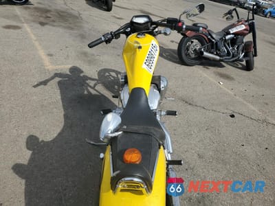 Zdjęcie 6 z 9 samochodu: 2022 HONDA VT1300 CXA VIN:JH2SC6169NK600301 - miniatura