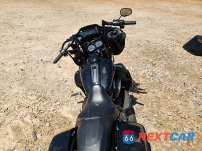 Zdjęcie 6 z 10 samochodu: 2020 HARLEY-DAVIDSON FLTRK VIN:1HD1KZF10LB647329 - miniatura