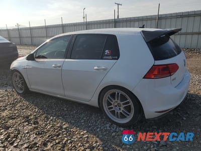 Drugie zdjęcie samochodu z przodu: 2017 VOLKSWAGEN GTI S VIN:3VW5T7AUXHM056413 - miniatura