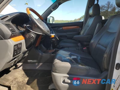 Zdjęcie 7 z 13 samochodu: 2007 LEXUS GX 470 VIN:JTJBT20X670139291 - miniatura