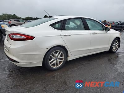 Trzecie zdjęcie samochodu z tyłu: 2013 FORD FUSION SE VIN:3FA6P0H7XDR124716 - miniatura