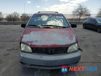 Piąte zdjęcie samochodu w środku: 2002 TOYOTA SIENNA CE VIN:4T3ZF19C42U473486 - miniatura