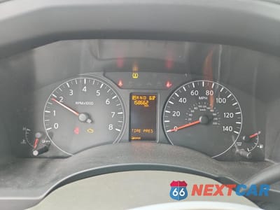 Zdjęcie 9 z 15 samochodu: 2016 NISSAN NV 2500 S VIN:1N6BF0LY7GN814858 - miniatura