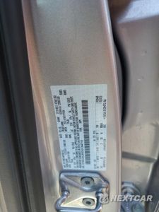 Zdjęcie 12 z 12 samochodu: 2016 FORD ESCAPE TITANIUM VIN:1FMCU0J93GUC64715 - miniatura