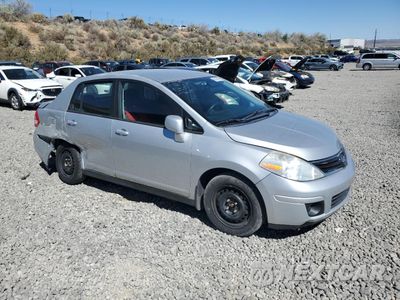 Czwarte zdjęcie samochodu z boku: 2011 NISSAN VERSA S VIN:3N1BC1AP4BL397190 - miniatura